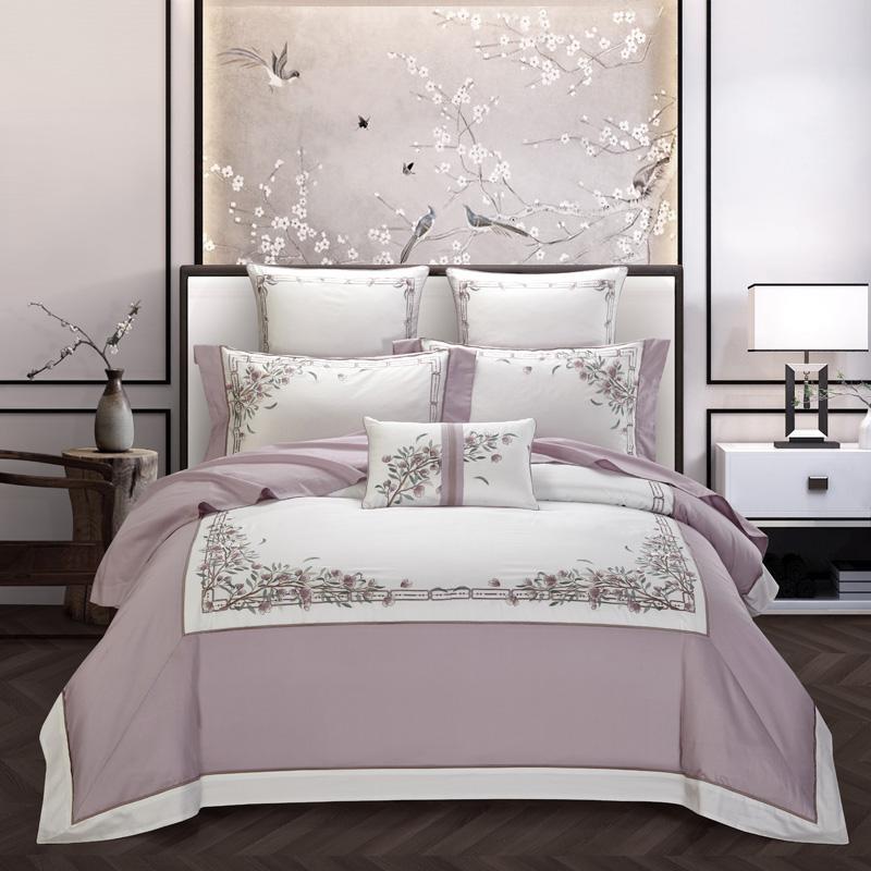 KTX-682323 Elegant Cotton Embroidery Bedding Set for 1.5m/2.0m Beds - 4-Piece Collection with Quilt, Sheet, and Pillowcases