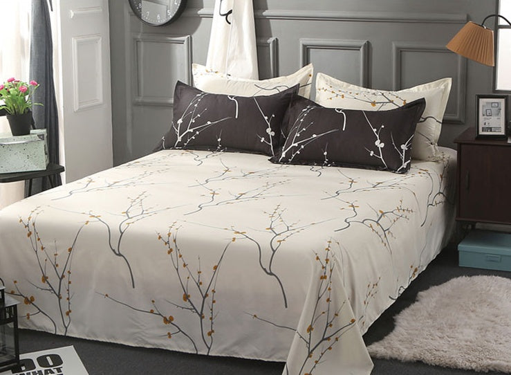KTX-686099 Elegant Four-Piece Quilt Set in Various Sizes: Single to King Options