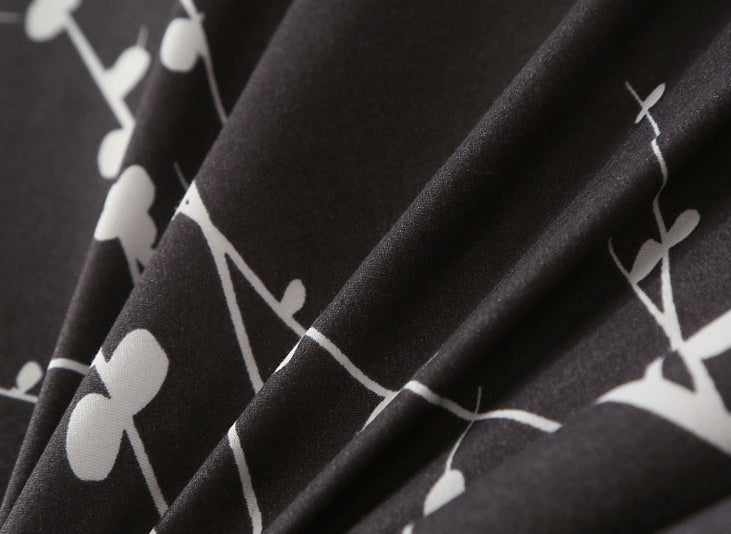 KTX-686099 Elegant Four-Piece Quilt Set in Various Sizes: Single to King Options