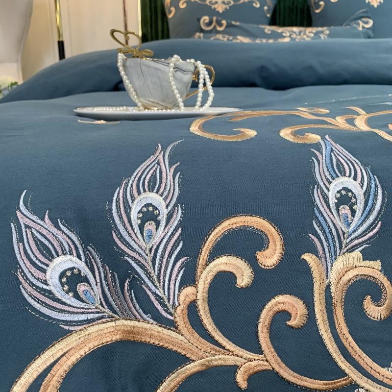 KTX-694995 Luxury Four-Piece Cotton Bed Linen Set with Silk Embroidery, Available in Multiple Sizes