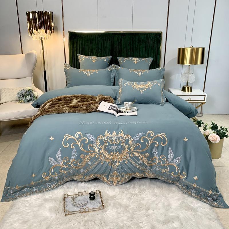 KTX-694995 Luxury Four-Piece Cotton Bed Linen Set with Silk Embroidery, Available in Multiple Sizes