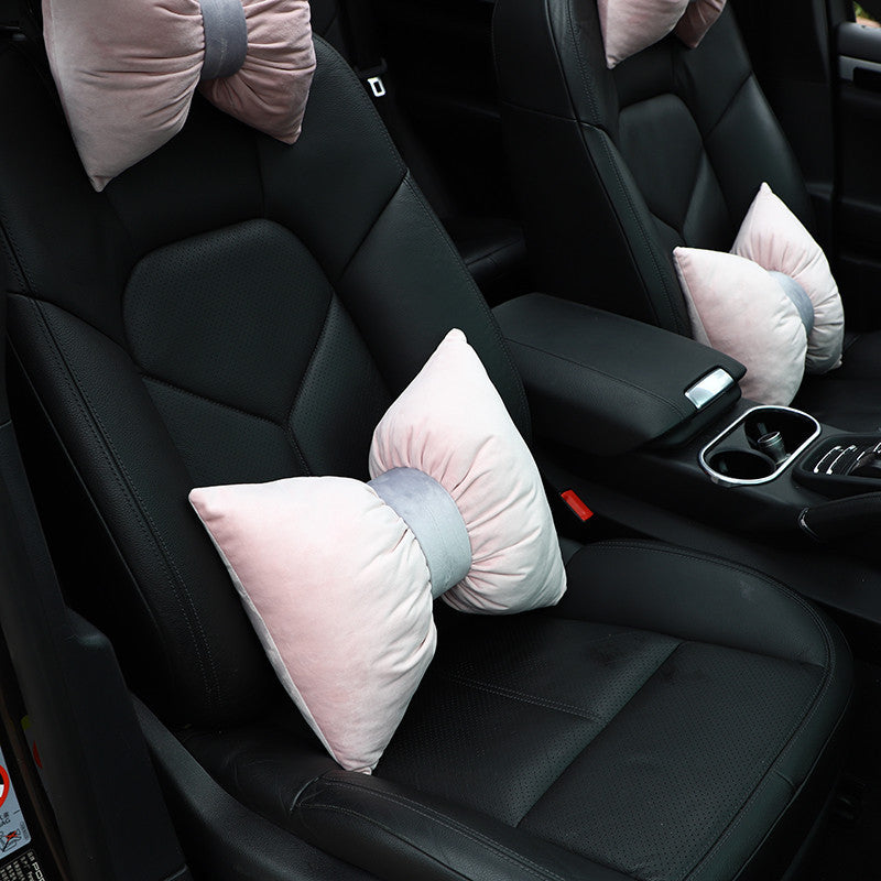 KTX-699091 Retro Velvet Car Neck Guard for Travel and Relaxation