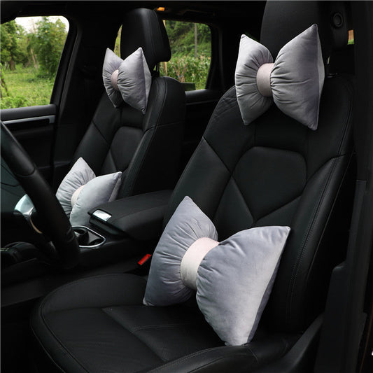 KTX-699091 Retro Velvet Car Neck Guard for Travel and Relaxation