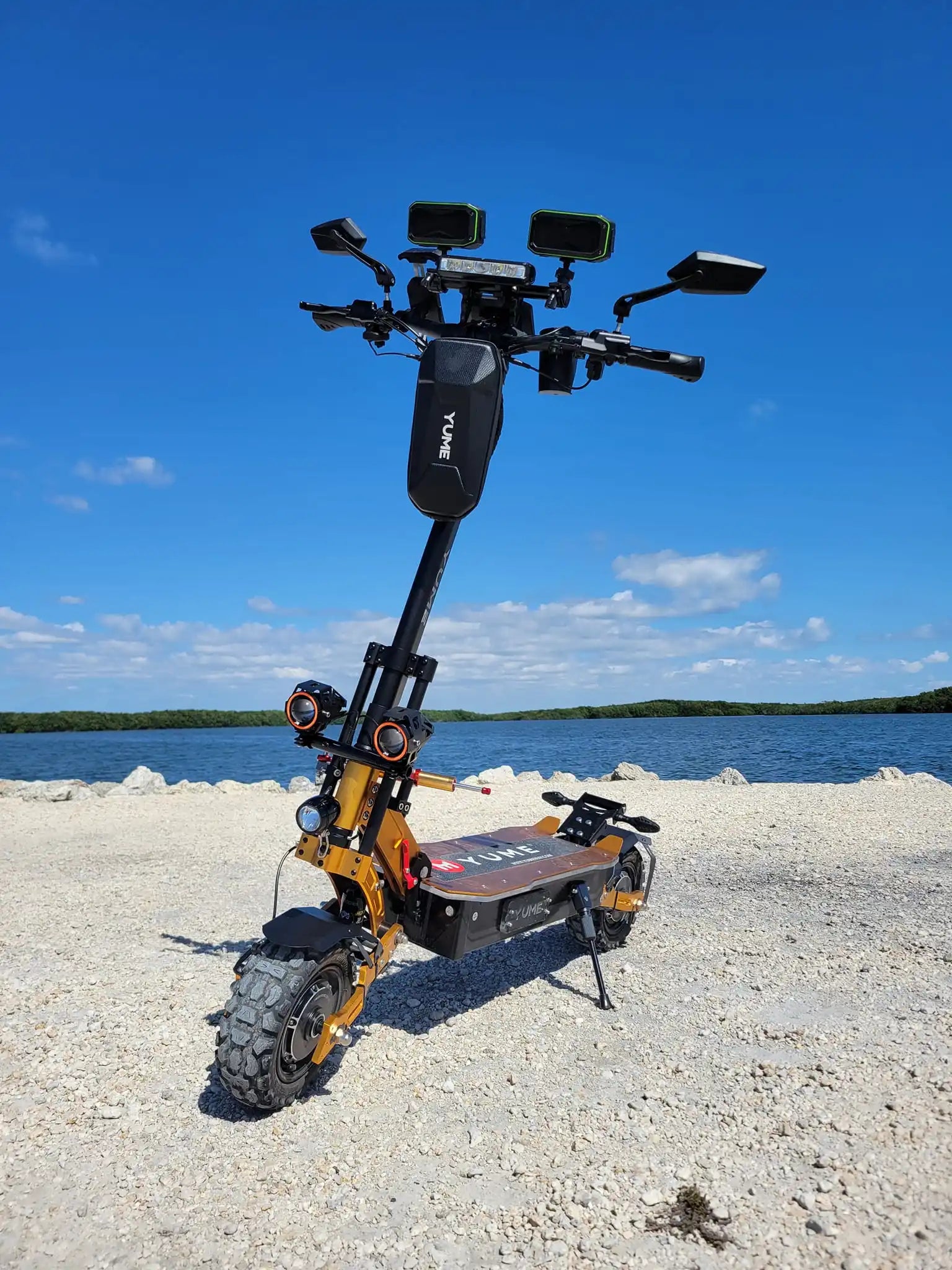 KTX-705235 YUME 60V X11+ Dual Motor Off-Road Electric Scooter with 11-Inch Tires, 40-50 km Range, and Full Suspension