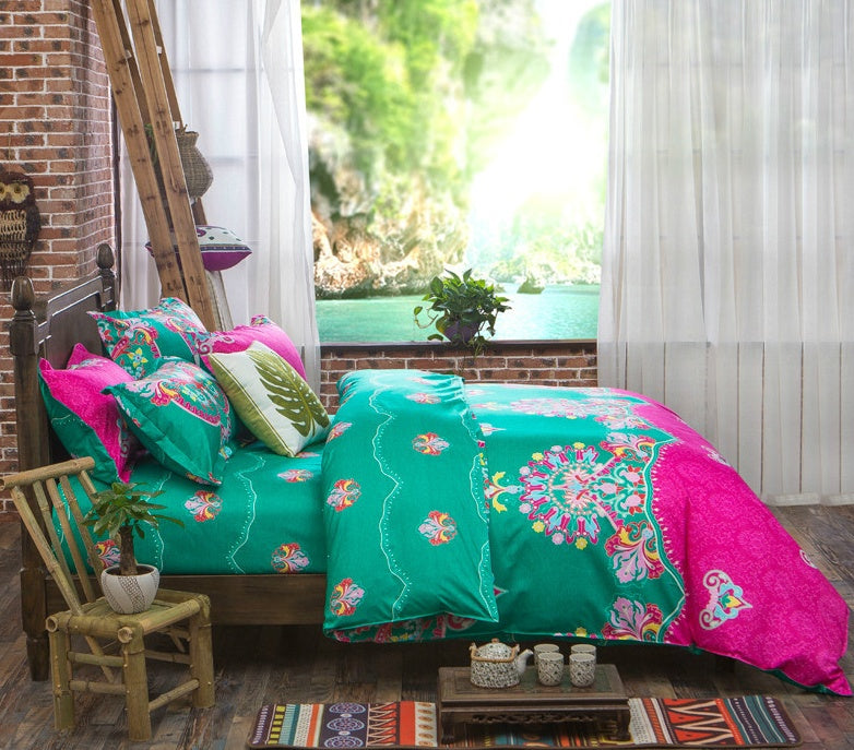 KTX-709651 Four-Piece Printed Polyester Bedding Set with Various Sizes and Pillowcase Options