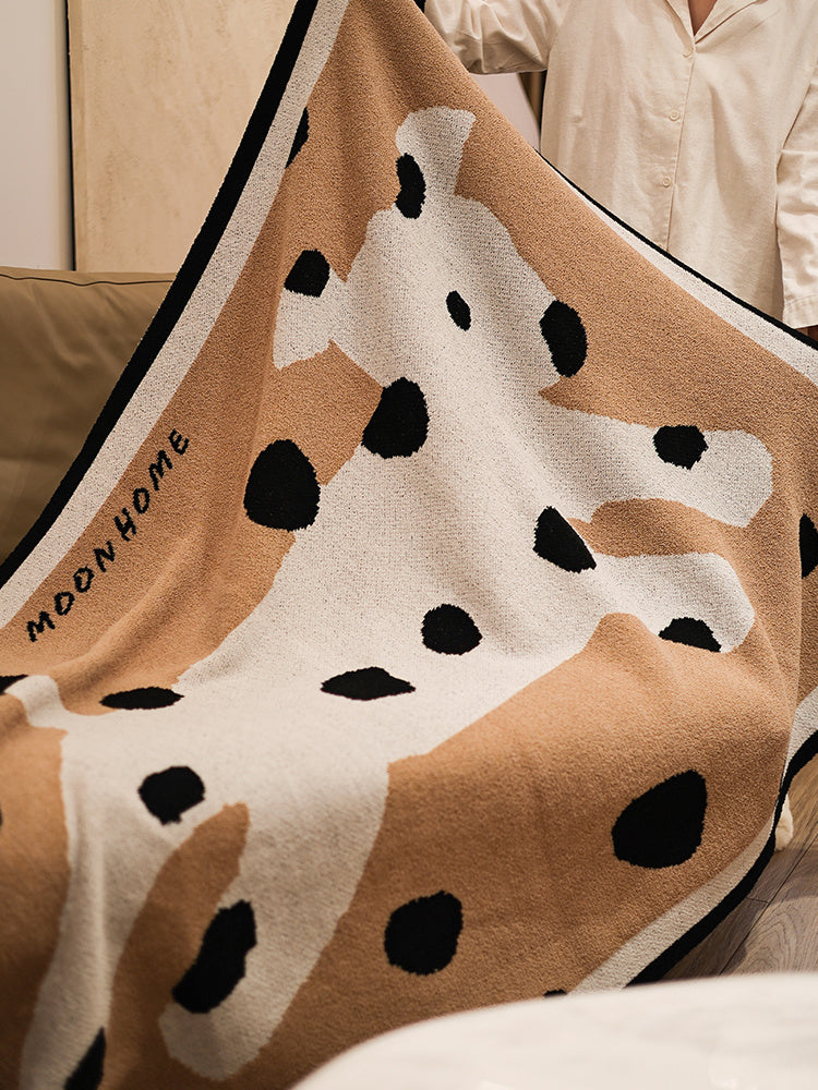 KTX-714899 Half Fleece Blanket for Comfort and Warmth, Geometric Design, 160x105cm, Ideal for Living Room