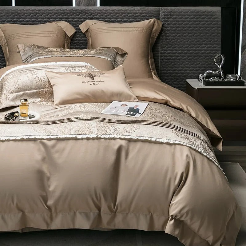 KTX-715411 Long-staple Cotton Jacquard Four-Piece Bedding Set with Duvet Cover and Pillowcases