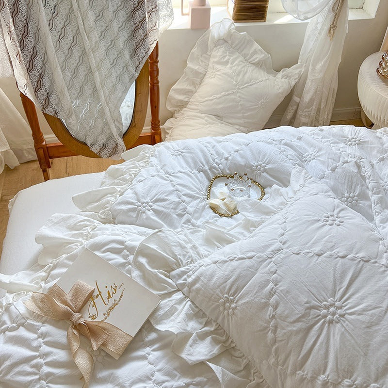 KTX-716243 Washed Cotton Four-Piece Duvet Cover Set with Heart Embroidery and Lace