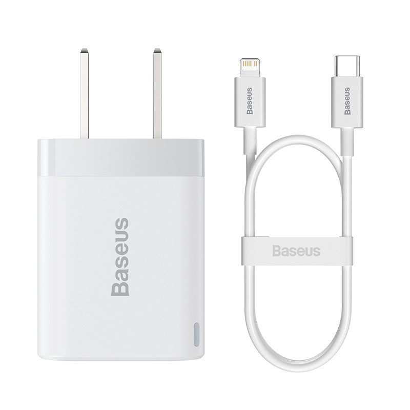 KTX-725203 18W Fast Mobile Phone Charger - Travel Adapter in White and Black