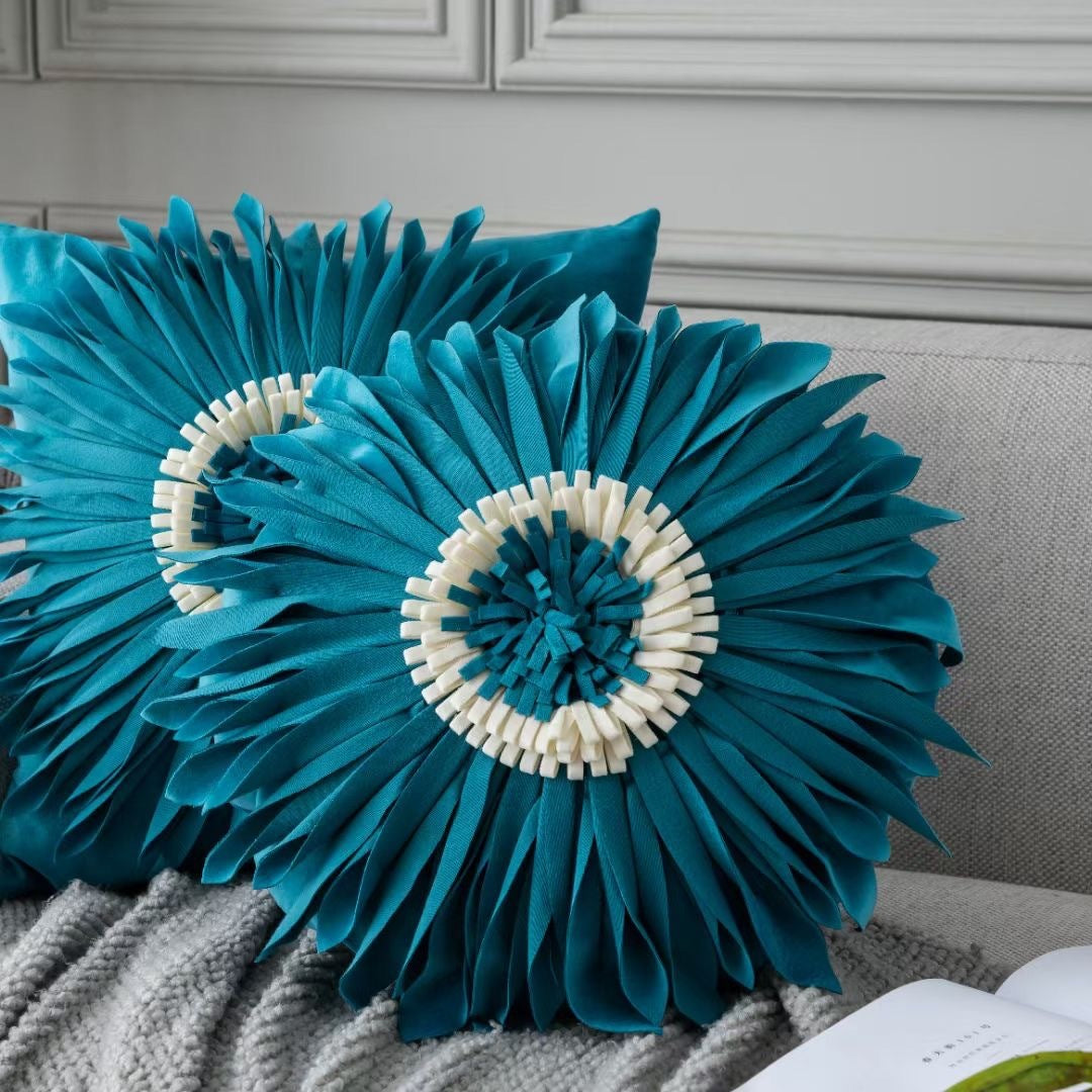 KTX-729427 Light Luxury Round Chrysanthemum Pillow Cover in Multiple Colors, Dutch Velvet with PP Cotton Filling, 45cm Diameter
