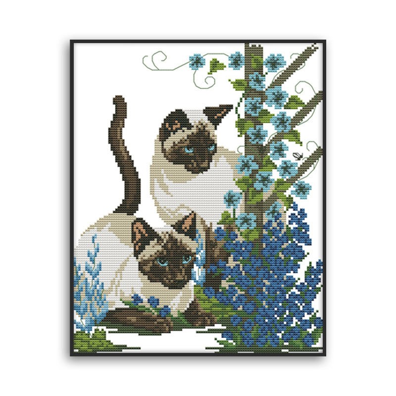 KTX-747539 Two Kittens Cross Stitch Kit - 11CT & 14CT Embroidery Cloth, Thread, Needle Included, Sizes 35X41 cm & 28X32 cm