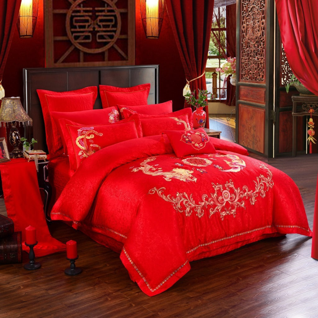 KTX-749011 Elegant Dragon and Phoenix Four-Piece Cotton Bedding Set - Suitable for Various Bed Sizes