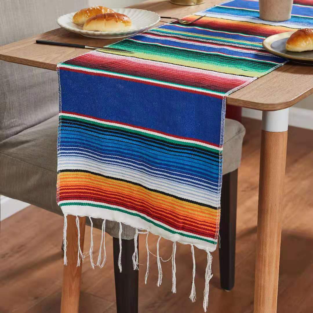 KTX-758995 Woven Cotton Tablecloth with Tassels - Versatile Beach Blanket, Picnic Mat & Home Decor