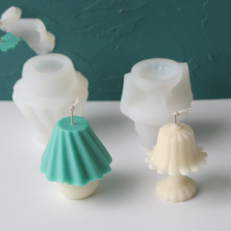 KTX-762067 Elegant Handmade Silica Gel Candle Mold and Lamp Stand Decor
