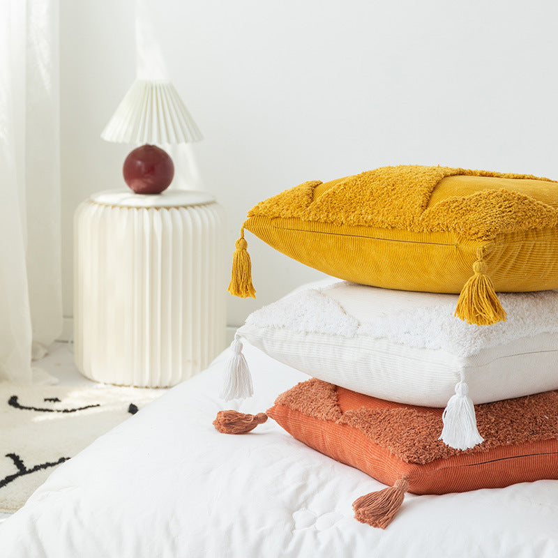 KTX-764627 Corduroy Geometric Rhombus Triangle Tufted Cushion Cover with Tassels - 45x45cm
