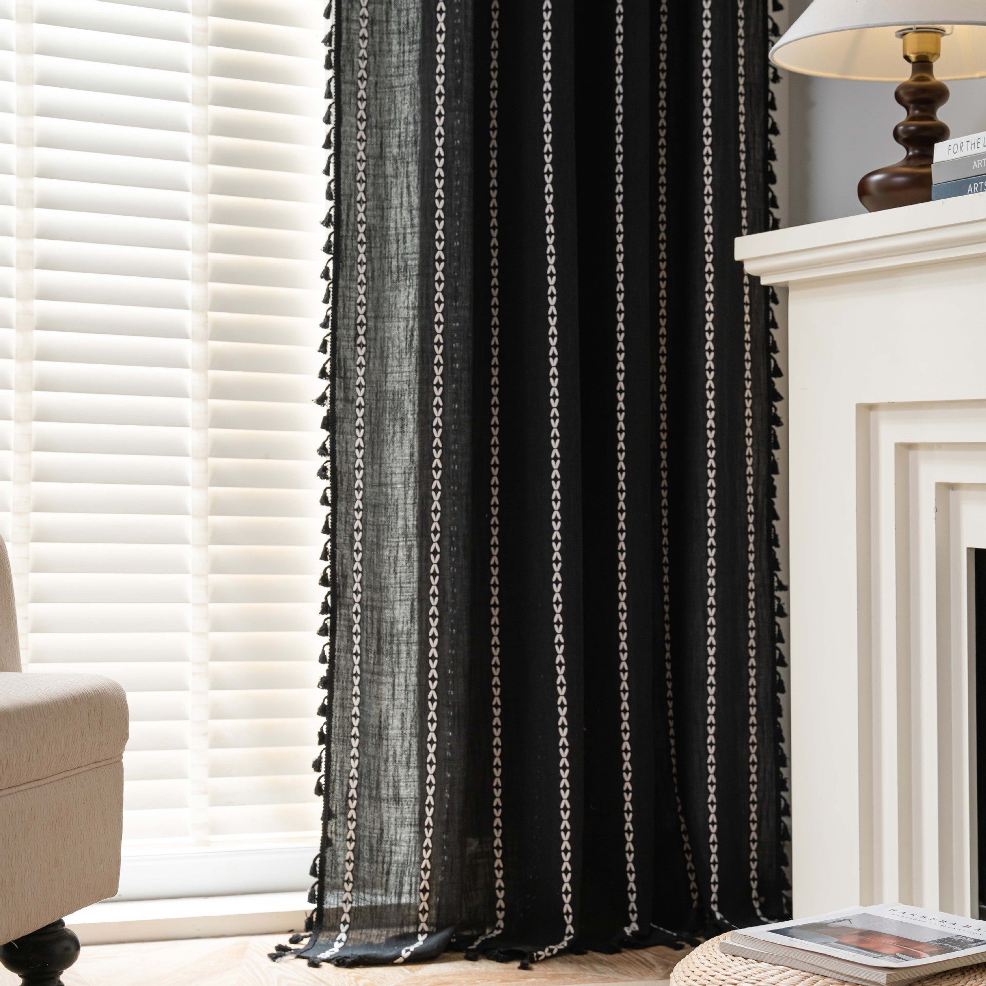 KTX-776723 Black and White Jacquard Pocket Curtain Set with Multi-line Rod Options