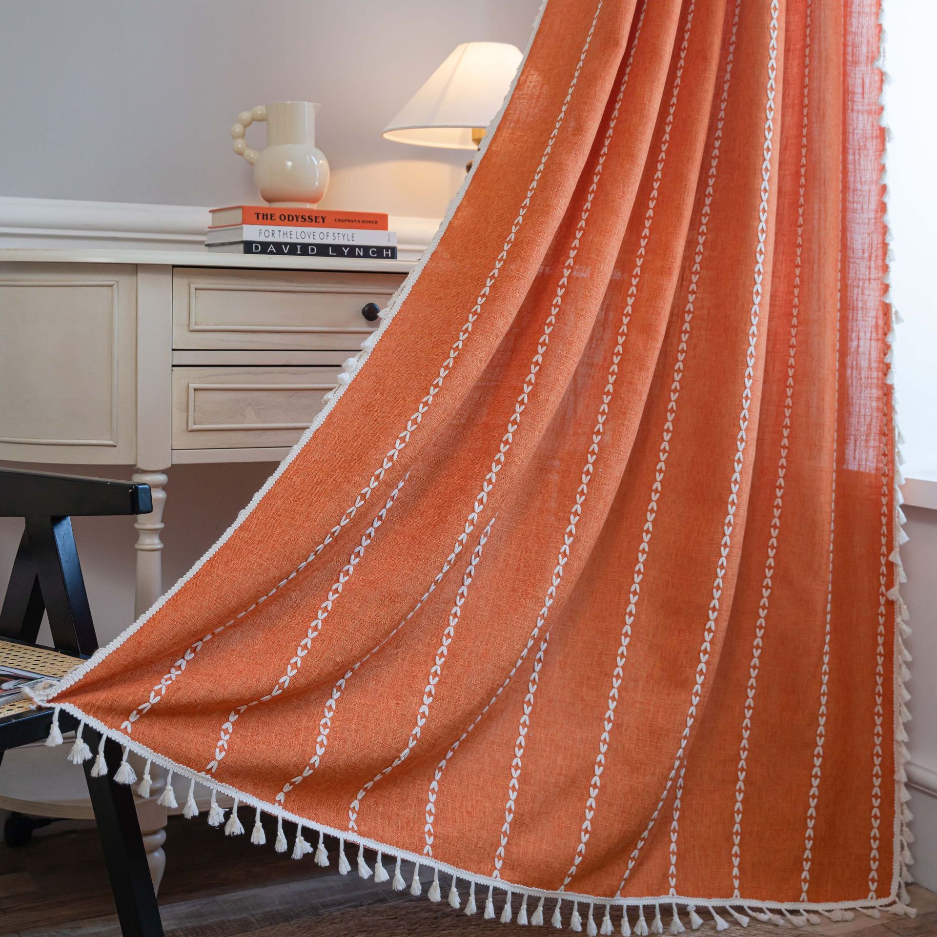 KTX-776723 Black and White Jacquard Pocket Curtain Set with Multi-line Rod Options