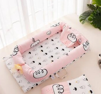 KTX-783251 Multifunctional Mobile Crib for Infants - 90x50cm, Ages 0-12 Months