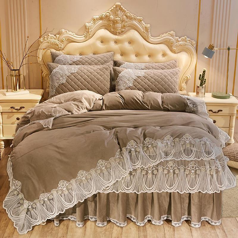 KTX-798739 Crystal Velvet Quilted Bed Skirt Set with Lace Embroidery - Four-Piece – Available in Multiple Colors