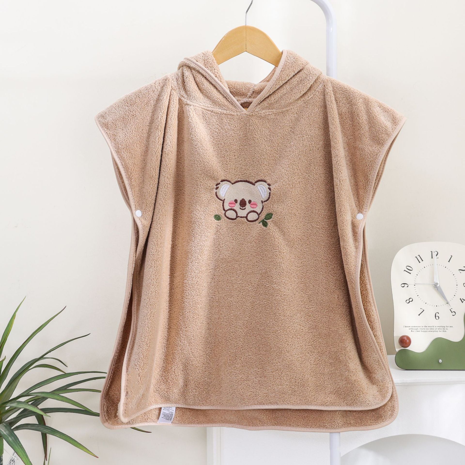 KTX-822867 Children's Coral Fleece Hooded Bath Cloaks - Bear, Rabbit, Duck, and Koala Designs