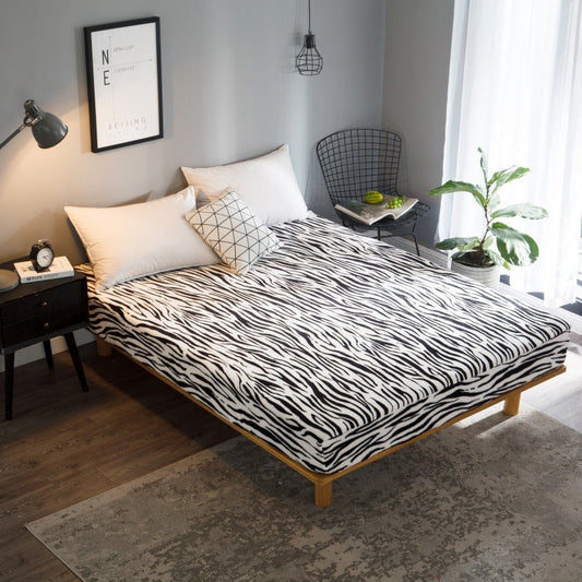 KTX-830675 Flannel Single Bed Sheet - Polyester, Plain Pattern, Multiple Color Options, 120x200, 150x200, 180x200 Sizes