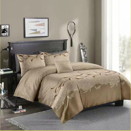 KTX-831315 Three-Piece Rustic Black Floral Bedding Set in Soft Polyester
