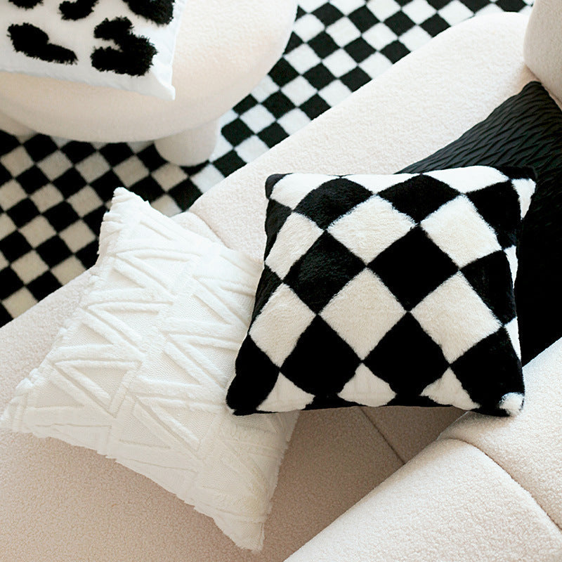 KTX-832787 Luxury Checkerboard Rabbit Fur Cushion Cover 45x45cm