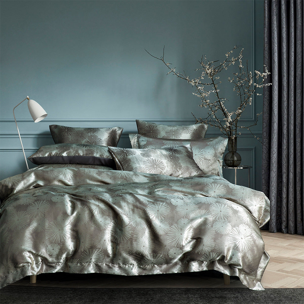 KTX-841555 Jacquard Three-Piece Polyester Bedding Set in Various Sizes and Styles