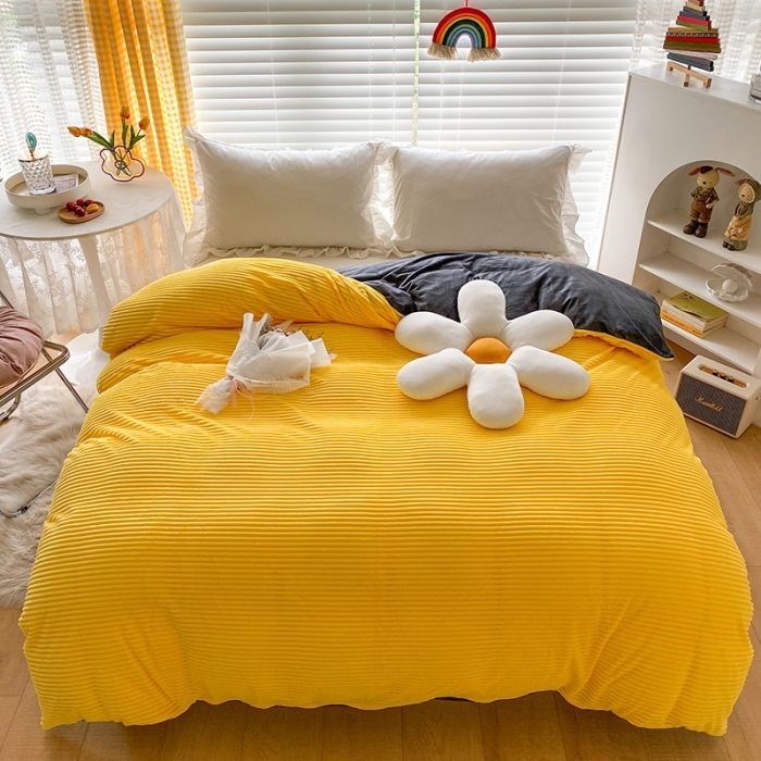KTX-848467 Double-Sided Coral Fleece Duvet Cover with Pillowcase – Fashionable and Simple Design