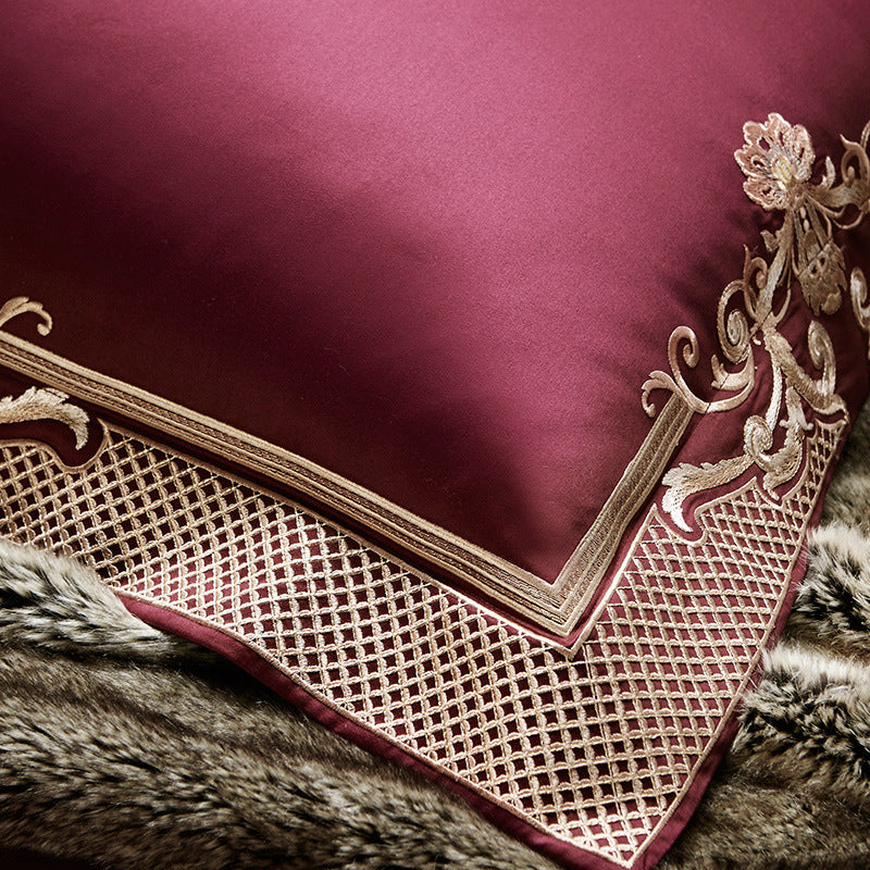 KTX-851539 Luxury Burgundy Four-Piece Wedding Bed Set with Satin Weaving and Cotton Fabric
