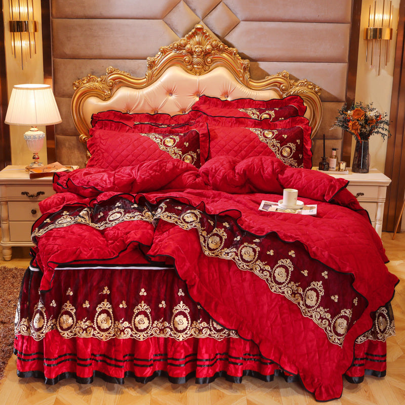 KTX-858835 Thick Velvet Lace Winter Quilted Four-Piece Bedding Set in Various Patterns