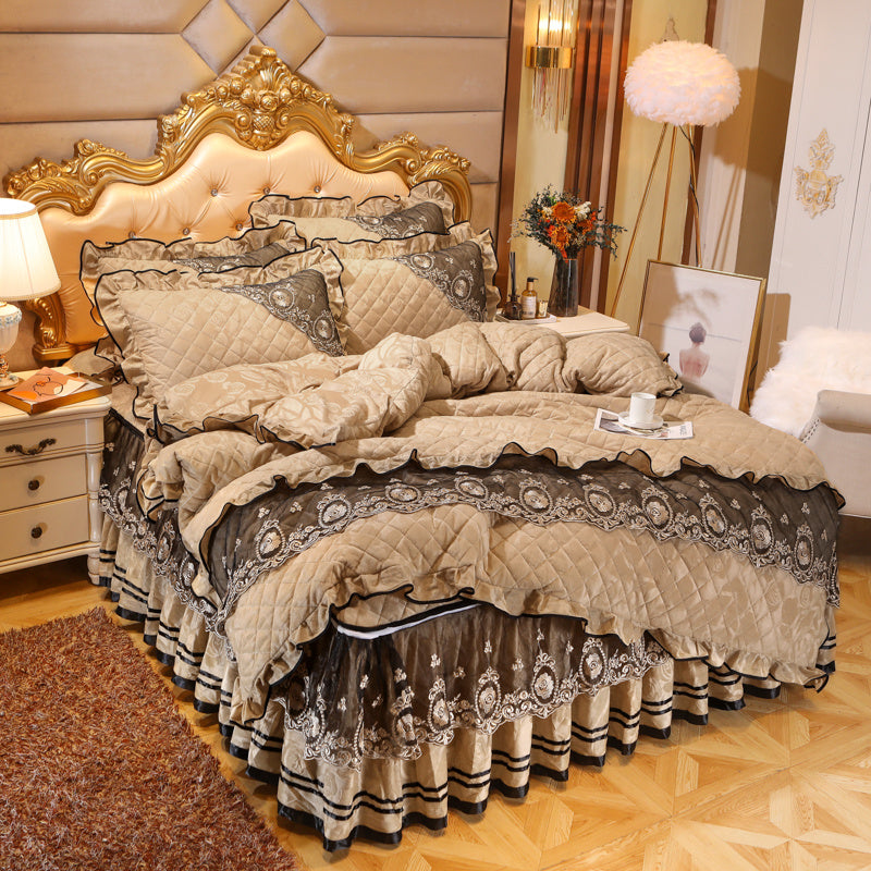 KTX-858835 Thick Velvet Lace Winter Quilted Four-Piece Bedding Set in Various Patterns