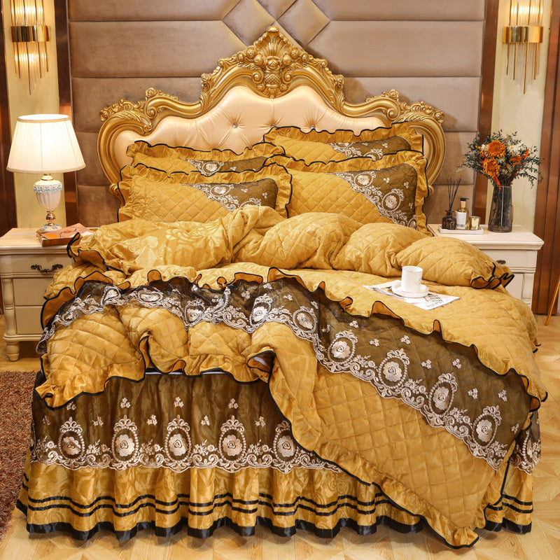 KTX-858835 Thick Velvet Lace Winter Quilted Four-Piece Bedding Set in Various Patterns