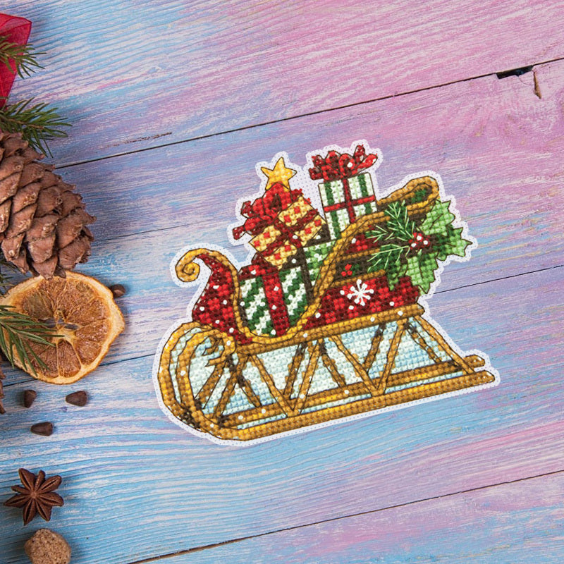 KTX-860499 Christmas Sleigh Cross Stitch Ornament Kit - 14ct, 48x60 Grid, Complete with Color Printing Design