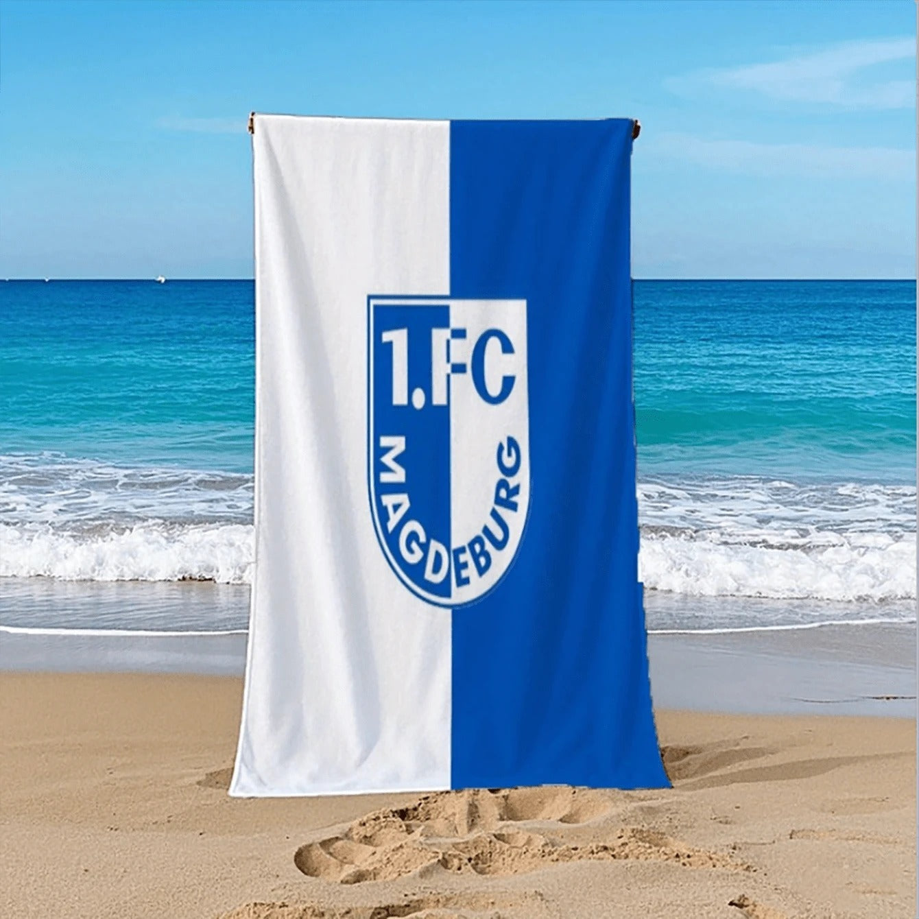 KTX-870291 Quick-Drying Microfiber Beach Towel for Comfort and Style