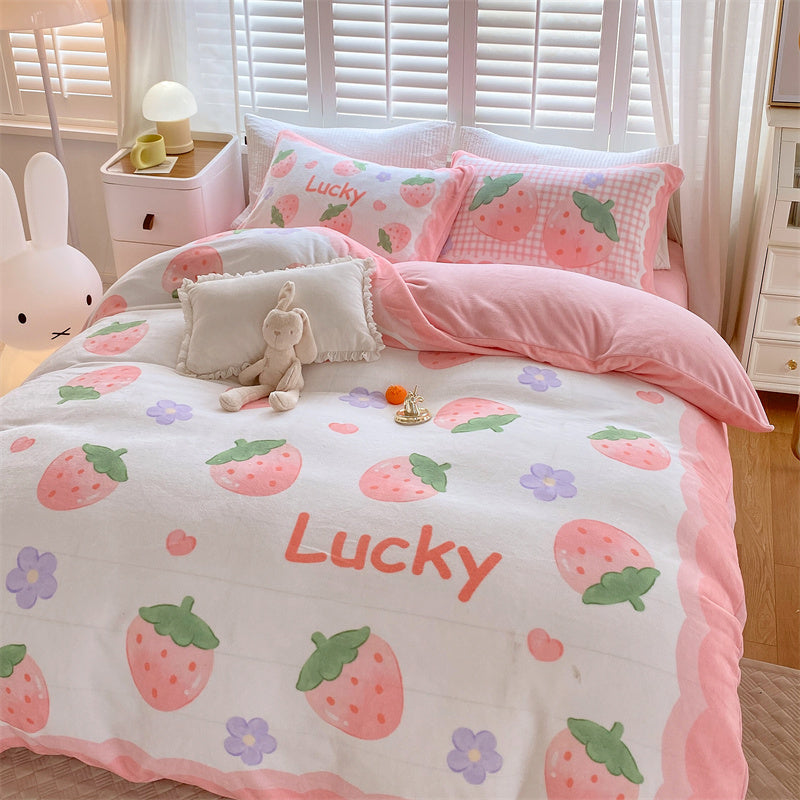 KTX-871187 Cute Cartoon Milk Velvet 4-Piece Bedding Set for Warmth and Comfort
