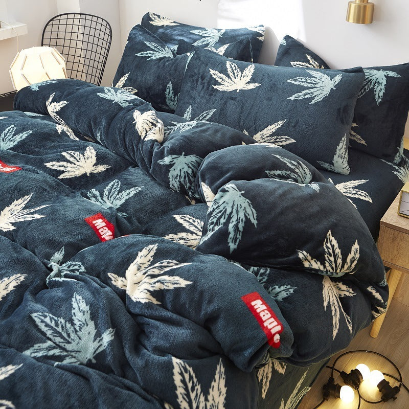 KTX-872339 Flannel Bedding Set of 4 with Cute Floral Patterns - Includes Bed Sheet Cover, Quilt Cover, and Pillowcase