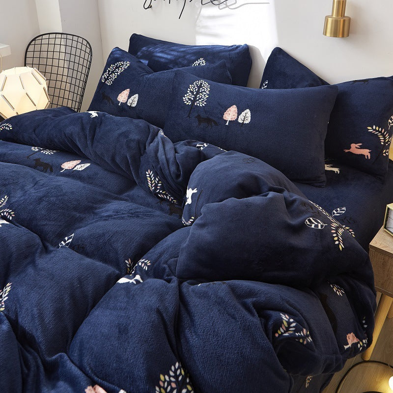 KTX-872339 Flannel Bedding Set of 4 with Cute Floral Patterns - Includes Bed Sheet Cover, Quilt Cover, and Pillowcase