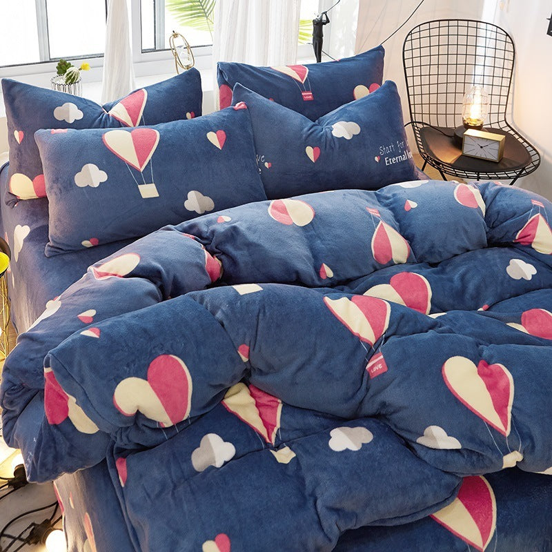 KTX-872339 Flannel Bedding Set of 4 with Cute Floral Patterns - Includes Bed Sheet Cover, Quilt Cover, and Pillowcase