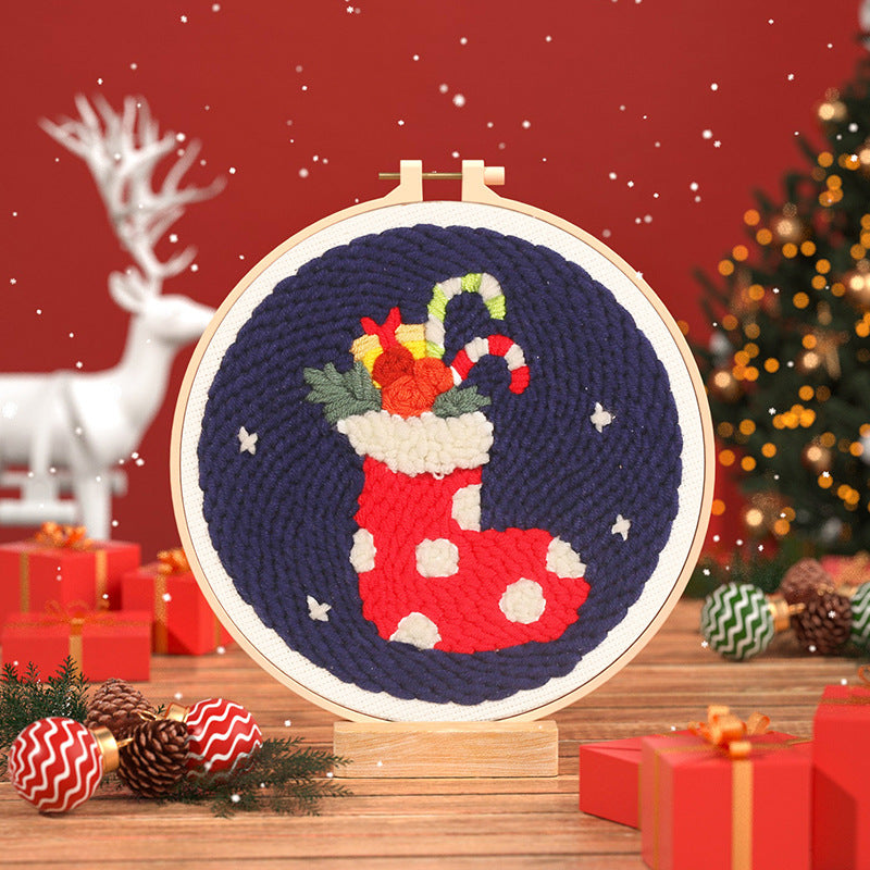 KTX-873171 Beginners' Christmas Poke Embroidery Material Package with Cartoon Patterns and Tools