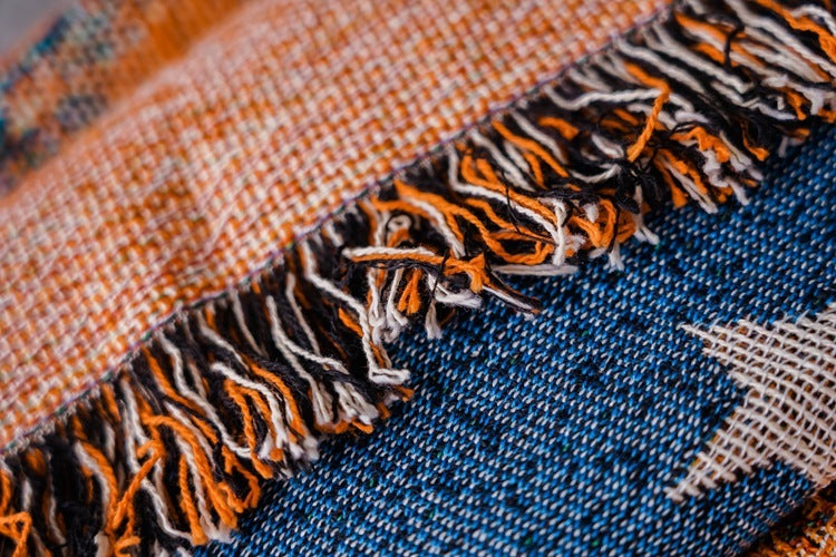 KTX-873171 Halloween-Inspired Cotton and Polyester Tassel Line Blanket for Sofa, Bed, and Window Sill