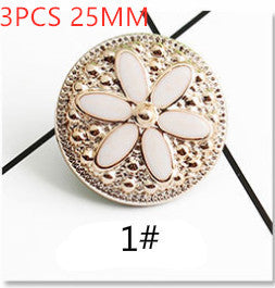 KTX-879763 Natural Resin Detachable Brooch with Strong Fragrance - 25mm Unique Decorative Accessory