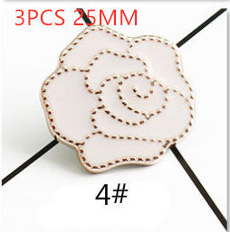 KTX-879763 Natural Resin Detachable Brooch with Strong Fragrance - 25mm Unique Decorative Accessory