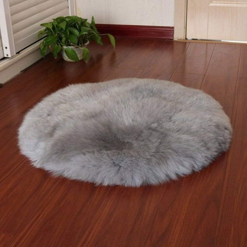 KTX-883155 Artificial Wool Plush Carpet for Living Room or Bedroom, Soft and Warm, Easy to Maintain, Gray/White, 45x45 cm