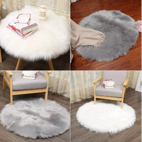 KTX-883155 Artificial Wool Plush Carpet for Living Room or Bedroom, Soft and Warm, Easy to Maintain, Gray/White, 45x45 cm