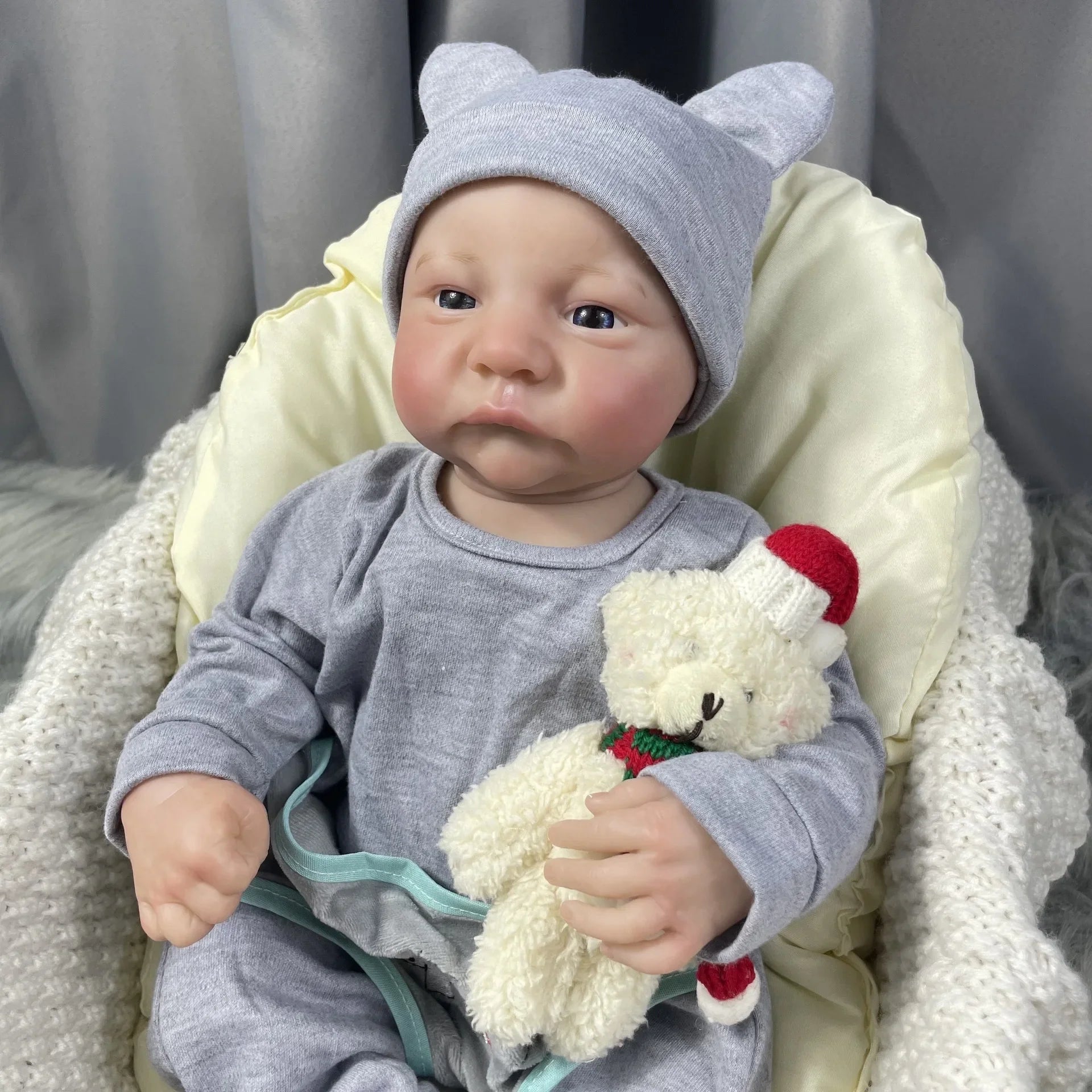 KTX-889811 Lifelike 18 Inch Silicone Reborn Baby Doll for Kids, Realistic Newborn Doll Toy Set