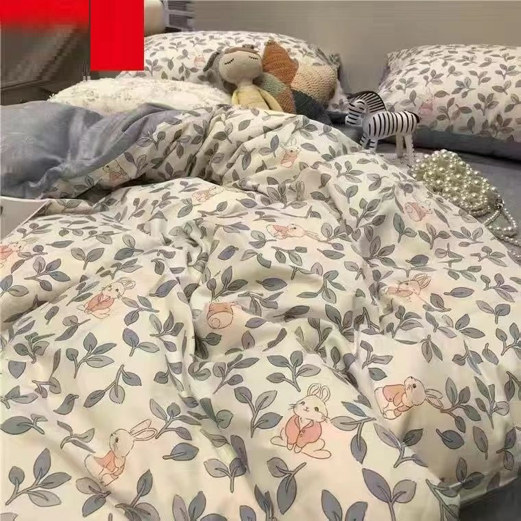 KTX-900499 Cartoon Bear Four-Piece Bedding Set with Quilt Cover in Various Sizes