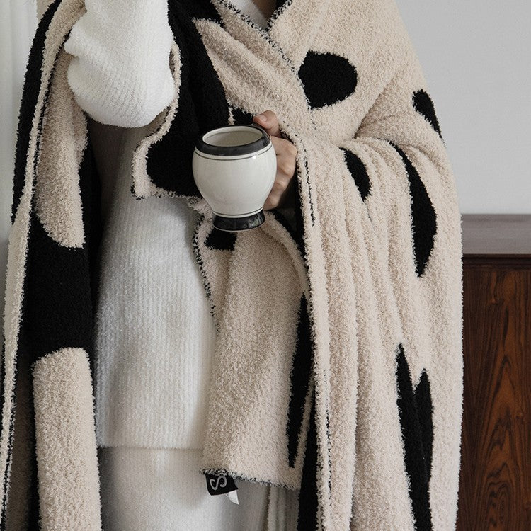 KTX-905939 Double-Faced Geometric Pattern Polyester Blanket for Cold Weather - 130cm x 160cm