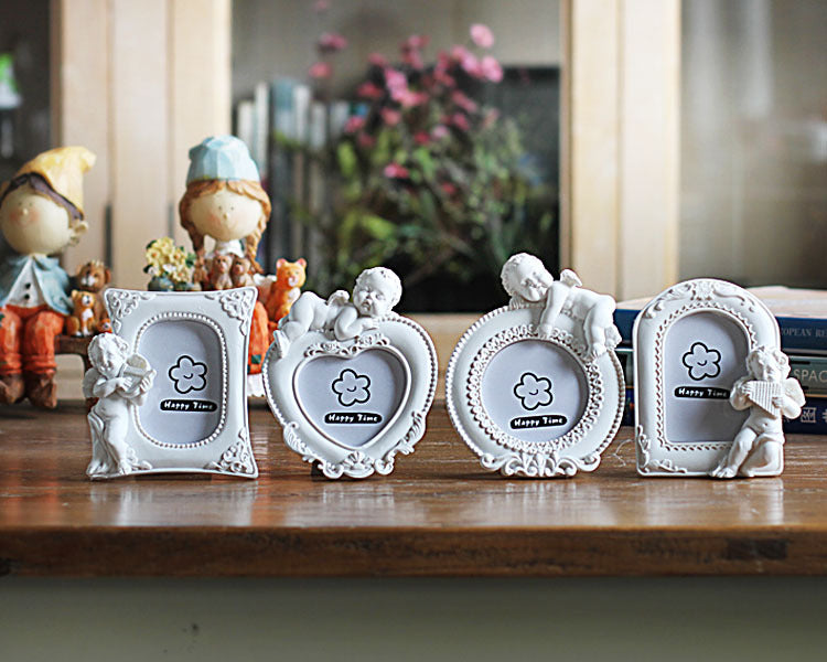 KTX-907027 Cupid Little Angel Heart-Shaped Resin Photo Frame with Variety of Designs and Sizes