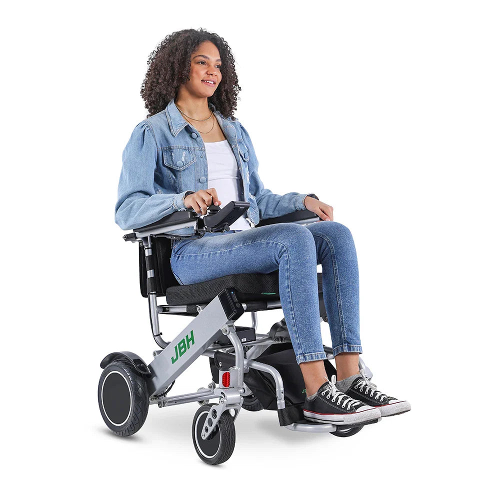 KTX-911571 Aluminum Alloy Folding Electric Wheelchair with 120kg Capacity and 20km Range